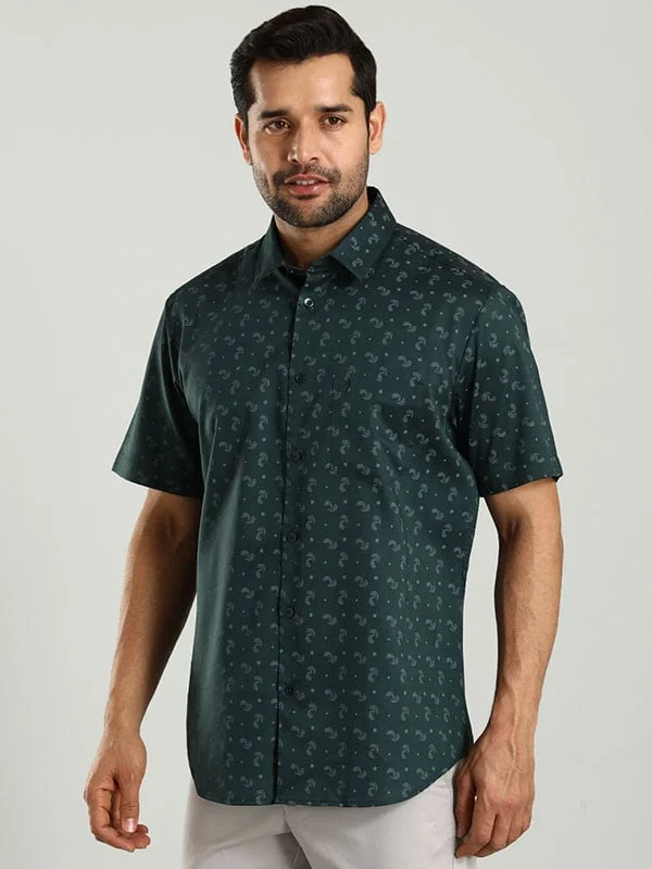 Men Printed Half Sleeve Cotton Blend Shirt