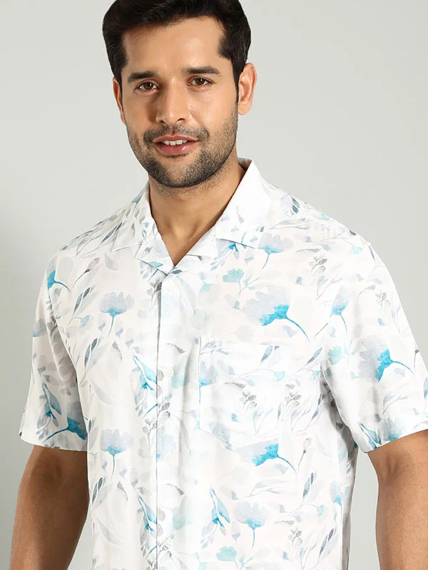 Men Printed Half Sleeve Cotton Blend Shirt