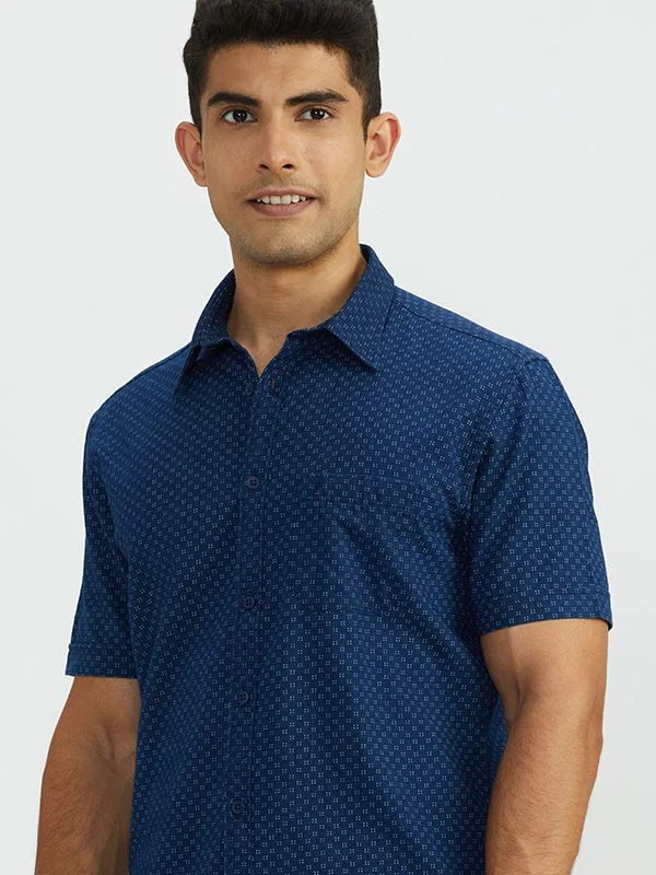 Men Printed Half Sleeve Cotton Shirt