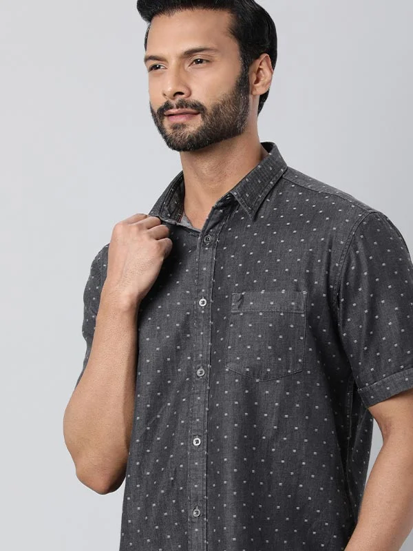 Men Printed Half Sleeve Cotton Shirt