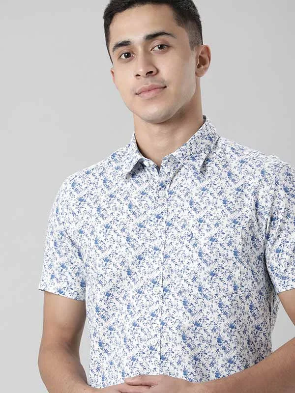 Men Printed Half Sleeve Cotton Shirt