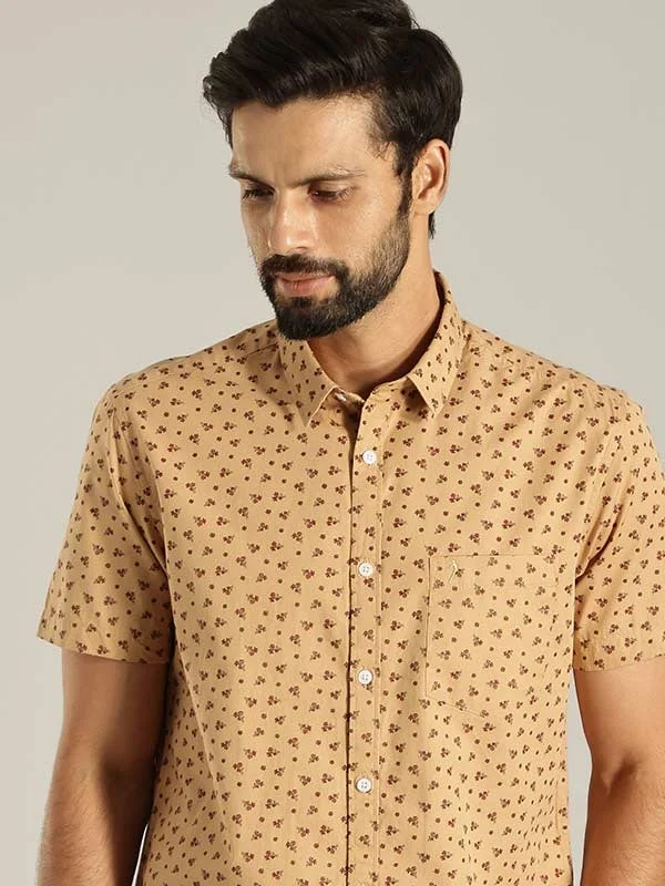 Men Printed Half Sleeve Cotton Shirt